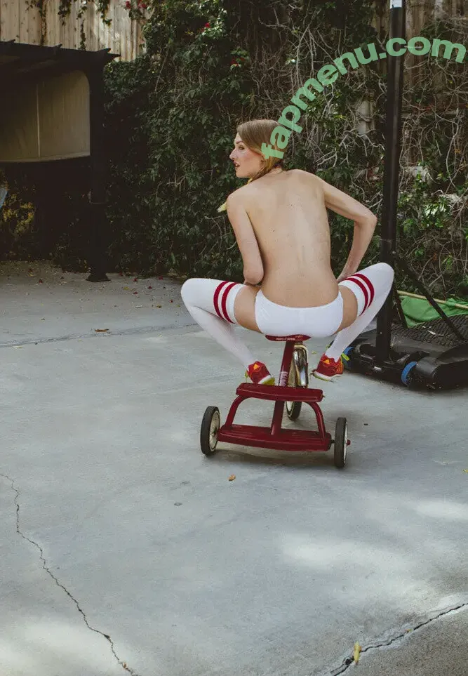 Ashley Lane nude photo #1858 (AshleyLaneXXX / priebusss)