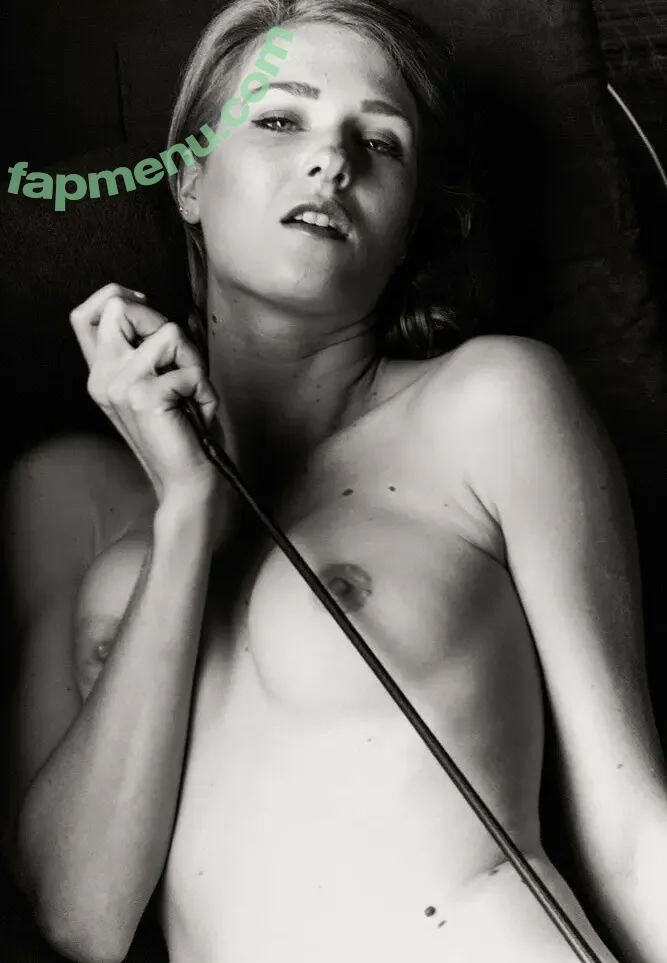 Ashley Lane nude photo #1934 (ashleylanexxx / priebusss)