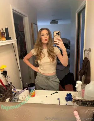 Ashley Lane / ashleylanexxx / priebusss nude photo #2045