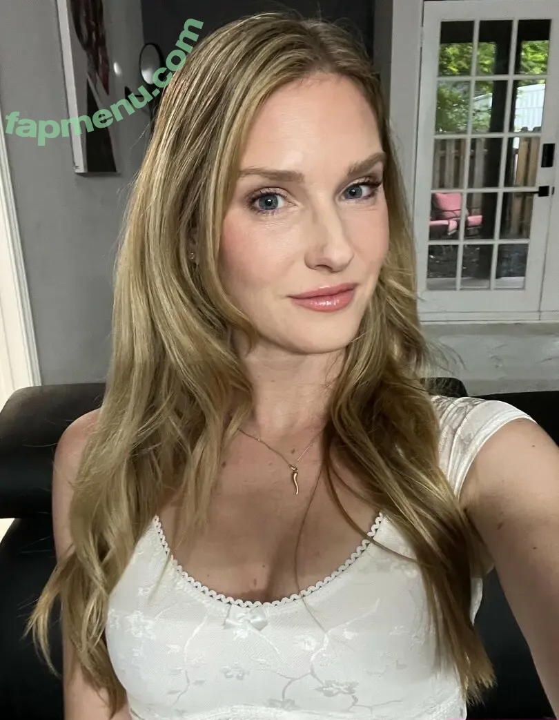 Ashley Lane nude photo #2041 (ashleylanexxx / priebusss)