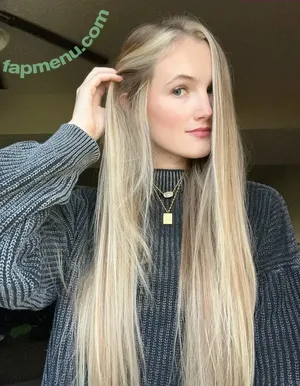 Ashley Lynn Graaf / itsashley_lynn nude photo #0040