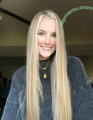 Ashley Lynn Graaf / itsashley_lynn nude photo #0041