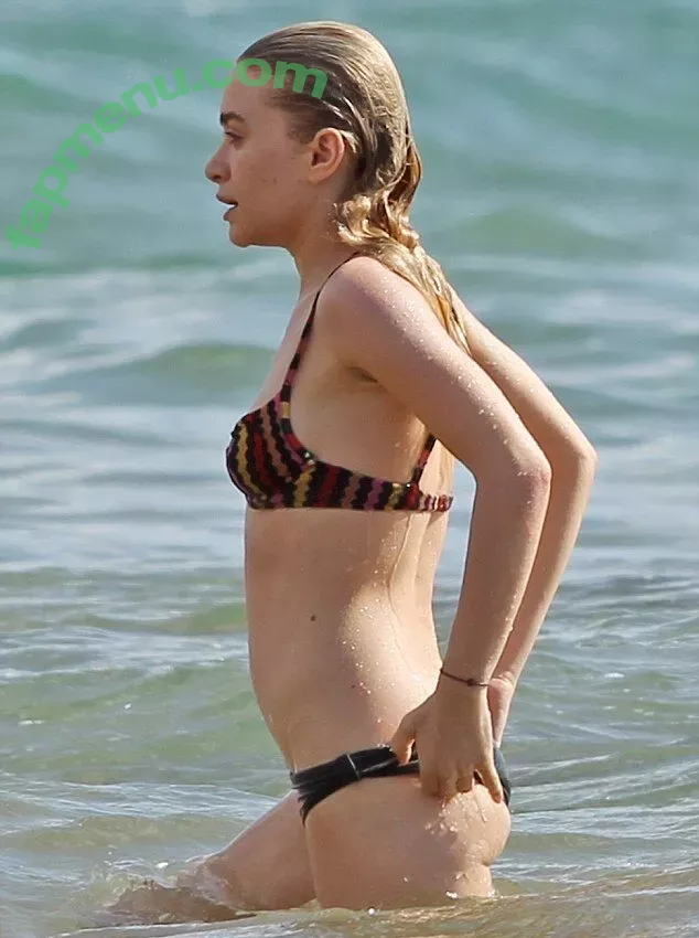 Ashley Olsen nude photo #0019 (ashleigholsen / ashleyolsens)