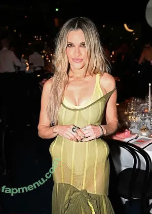 Ashley Roberts / Pussycat Doll / iamashleyroberts / robertsseann2 nude photo #1633