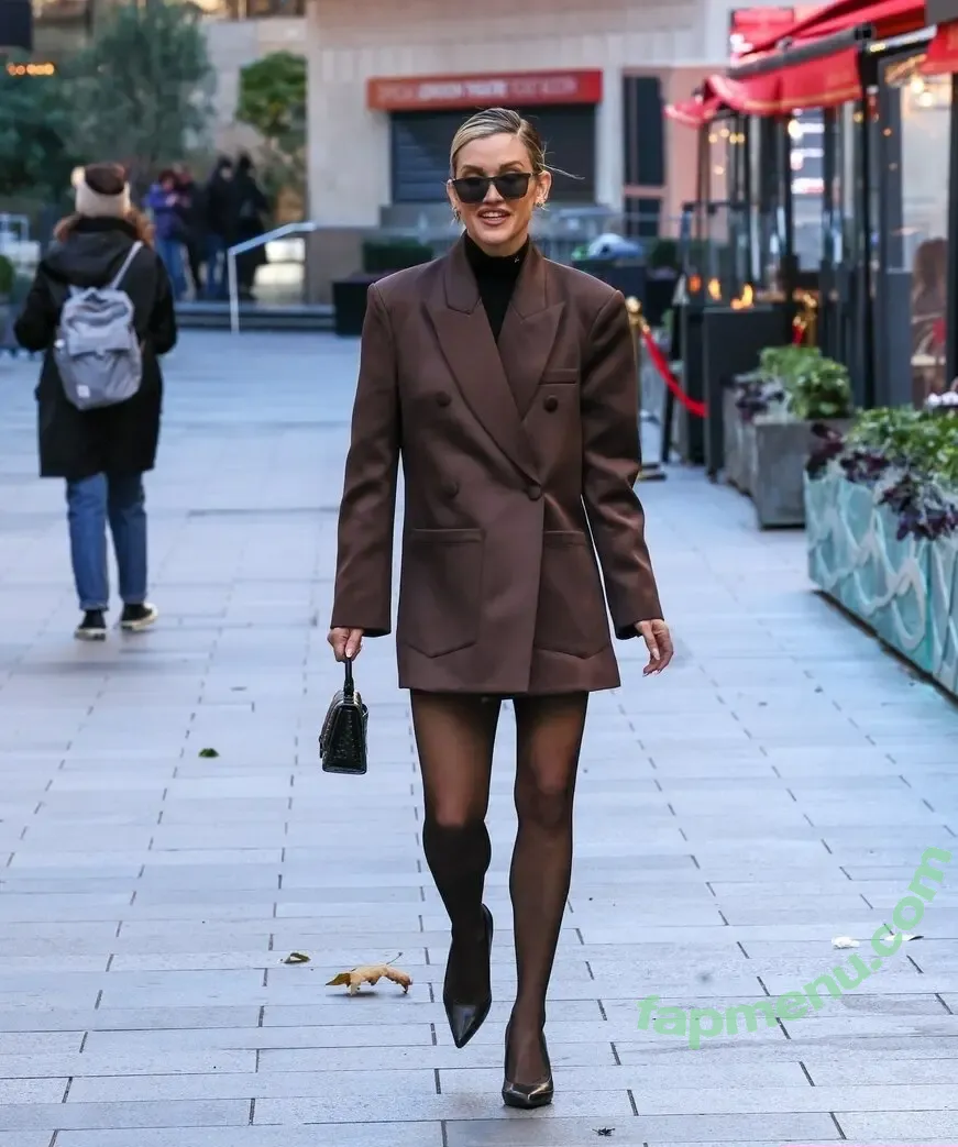 Ashley Roberts nude photo #1556 (Pussycat Doll / iamashleyroberts / inkedashleyroberts)