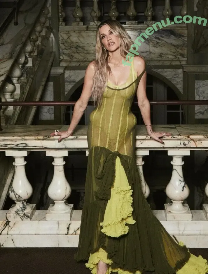 Ashley Roberts nude photo #1639 (Pussycat Doll / iamashleyroberts / robertsseann2)