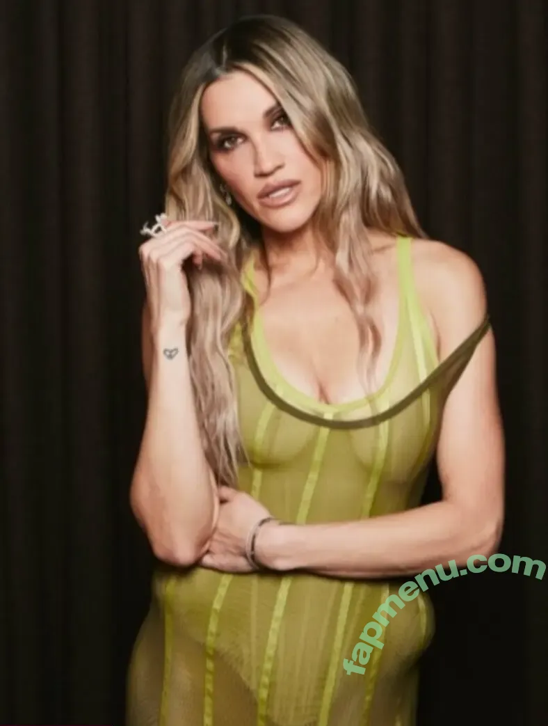 Ashley Roberts nude photo #1645 (Pussycat Doll / iamashleyroberts / robertsseann2)