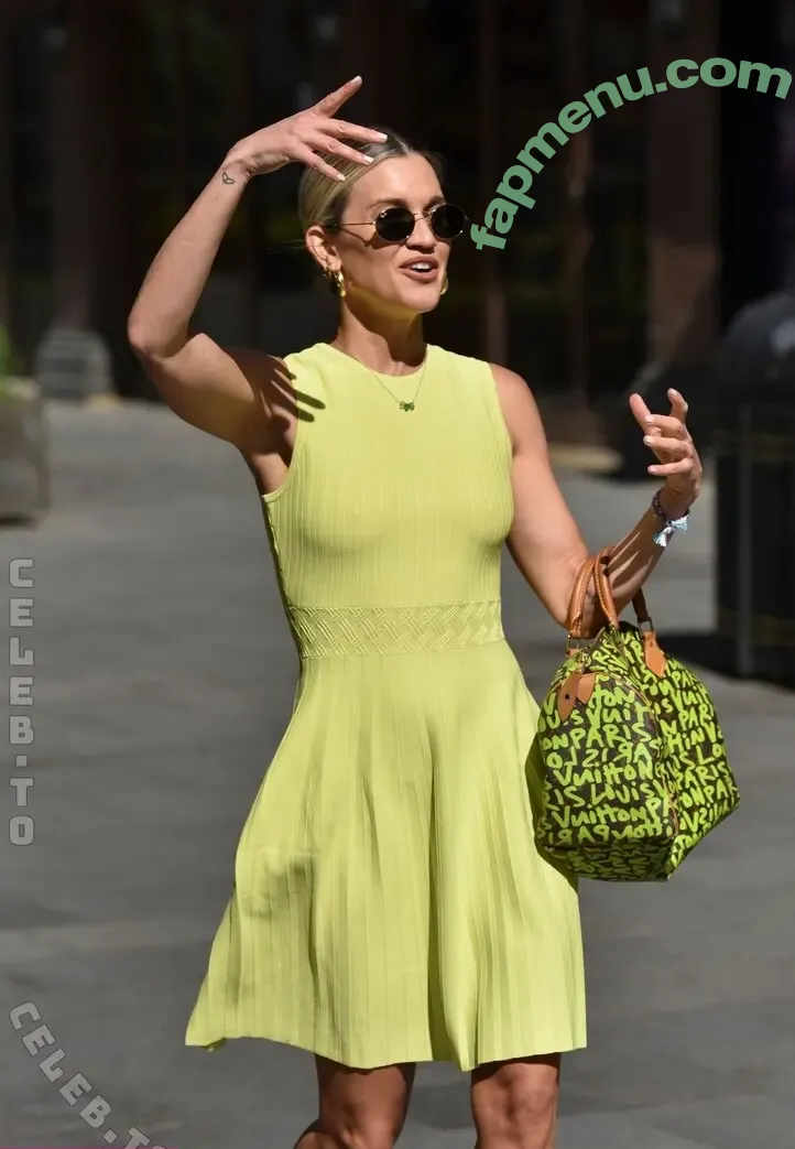 Ashley Roberts nude photo #1666 (iamashleyroberts / imashleyroberts / robertsseann2 / theashleyroberts)