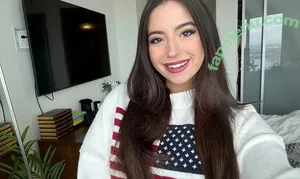 Ashley St Clair / ashleysinclair0 / ashstclair / sexlaptop / stclairashley nude photo #0068