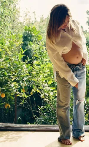 Ashley Tisdale / ashleytisdale nude photo #0442