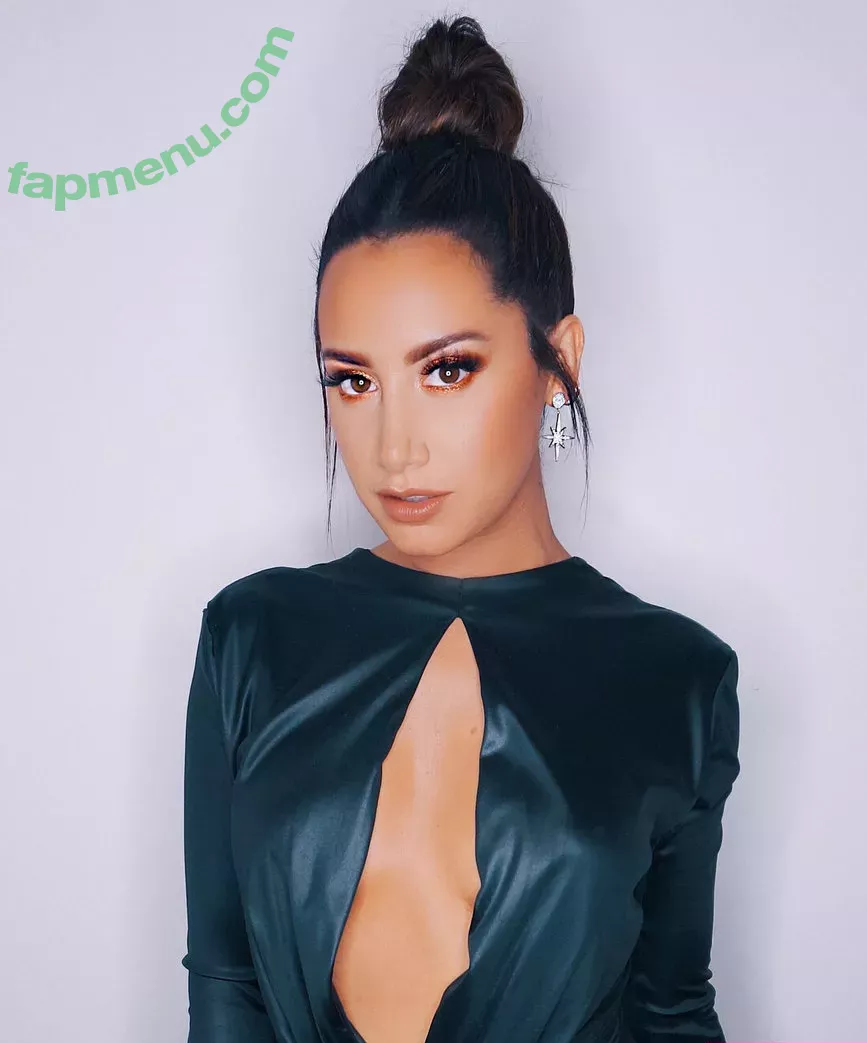 Ashley Tisdale nude photo #0026 (ashleytisdale / yummyyardie)