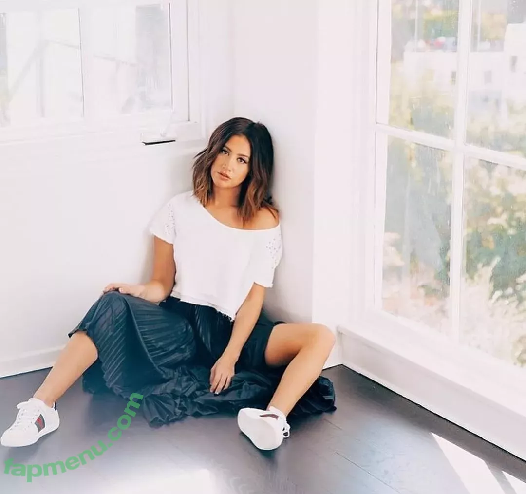 Ashley Tisdale nude photo #0028 (ashleytisdale / yummyyardie)