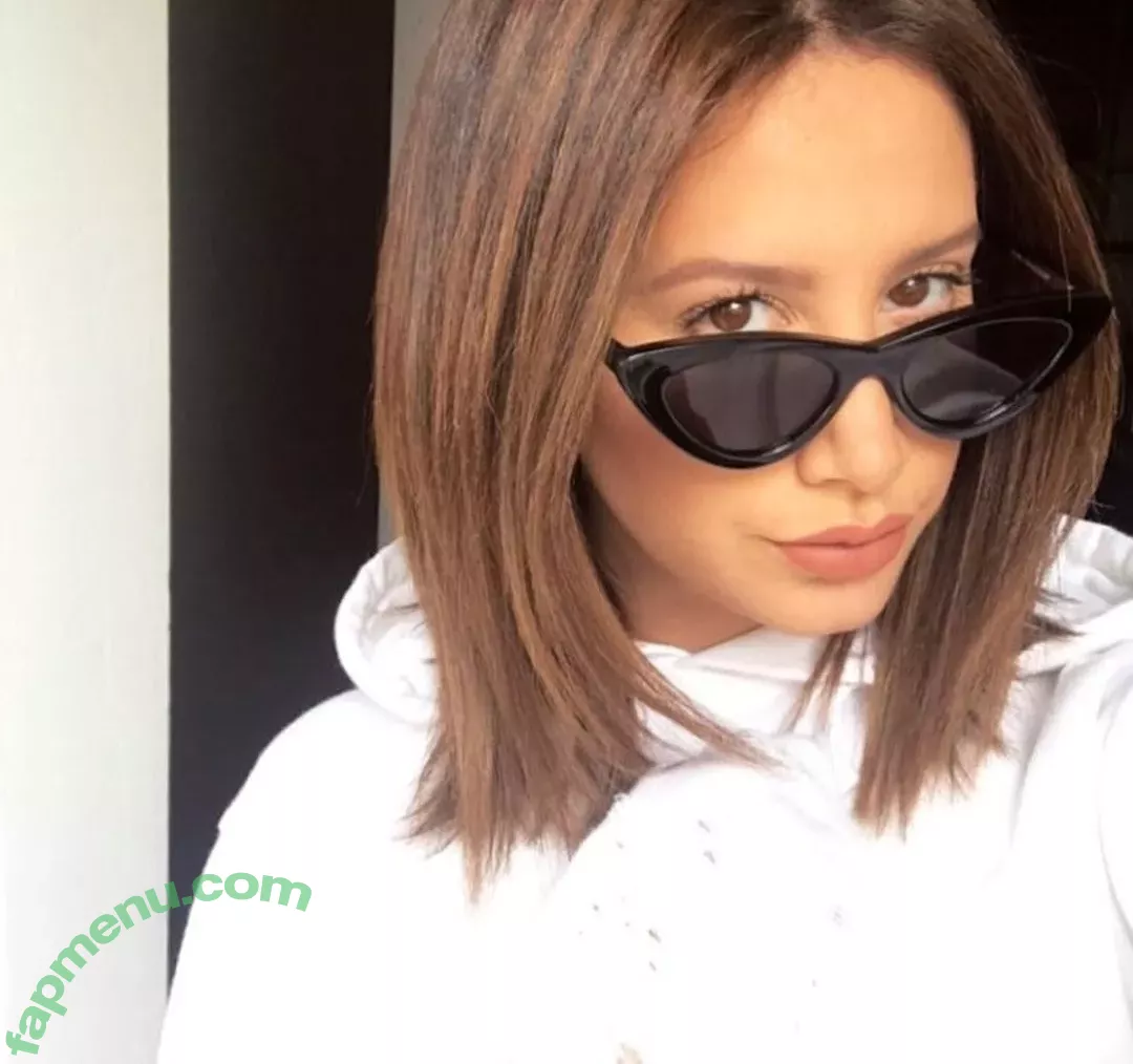 Ashley Tisdale nude photo #0032 (ashleytisdale / yummyyardie)