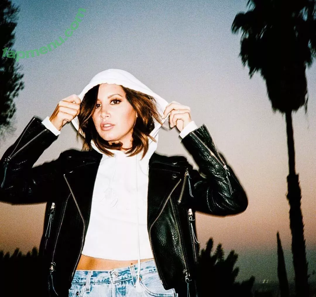 Ashley Tisdale nude photo #0099 (ashleytisdale / yummyyardie)