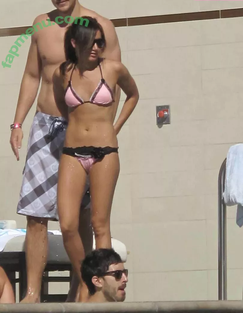 Ashley Tisdale nude photo #0111 (ashleytisdale / yummyyardie)