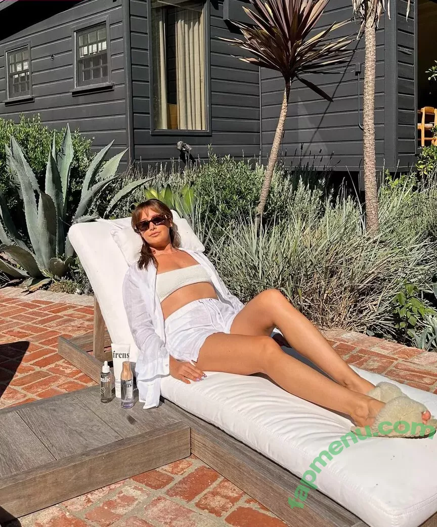 Ashley Tisdale nude photo #0131 (ashleytisdale / yummyyardie)
