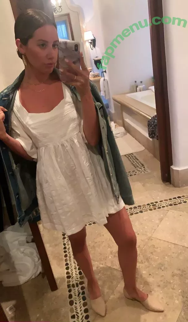 Ashley Tisdale nude photo #0192 (ashleytisdale / yummyyardie)