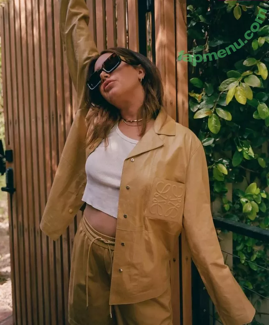 Ashley Tisdale nude photo #0196 (ashleytisdale / yummyyardie)