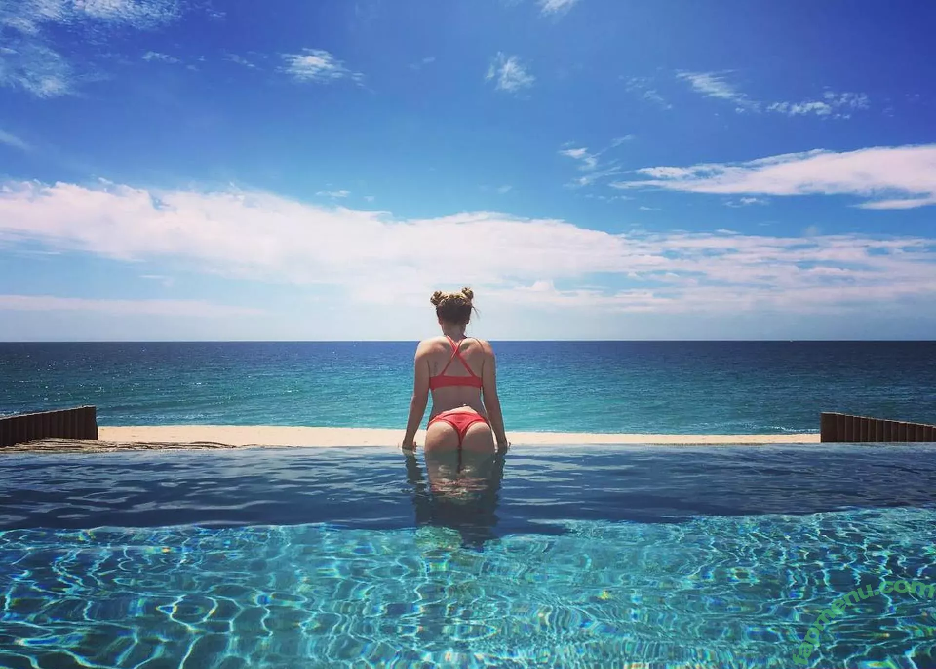 Ashley Tisdale nude photo #0245 (ashleytisdale / yummyyardie)