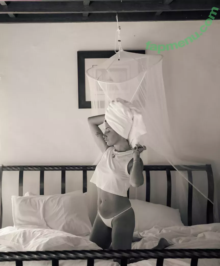 Ashley Tisdale nude photo #0289 (ashleytisdale)