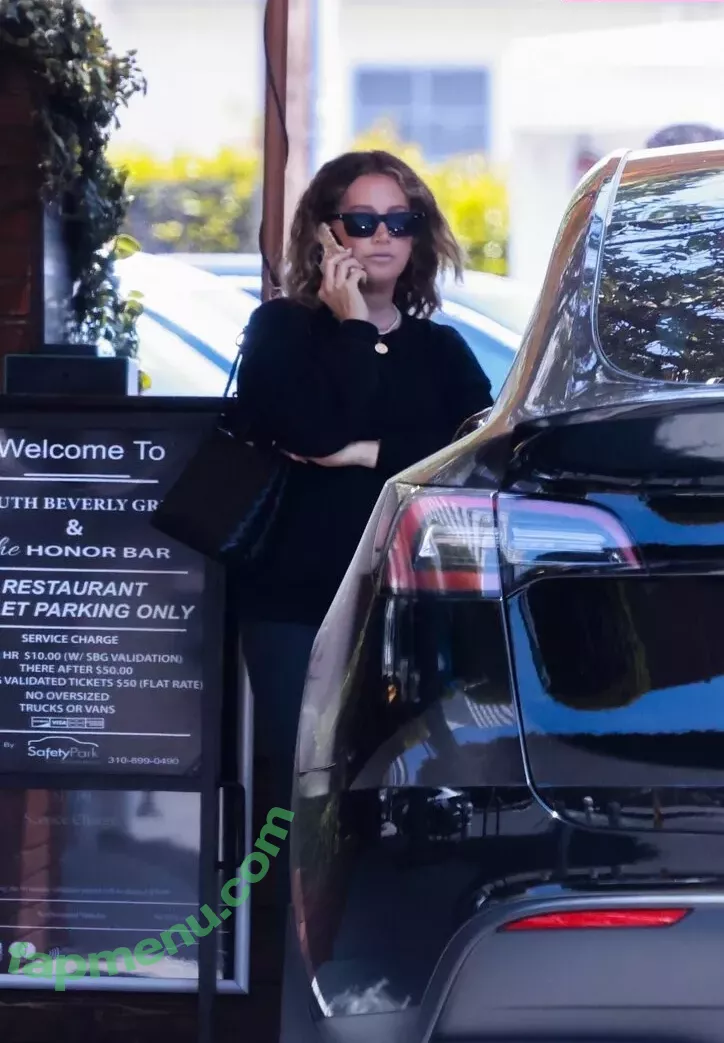 Ashley Tisdale nude photo #0399 (ashleytisdale)