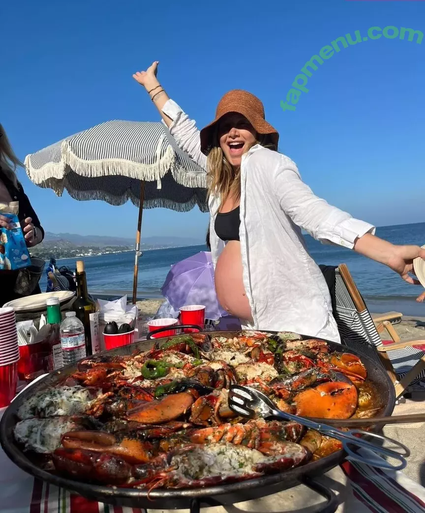 Ashley Tisdale nude photo #0462 (ashleytisdale)