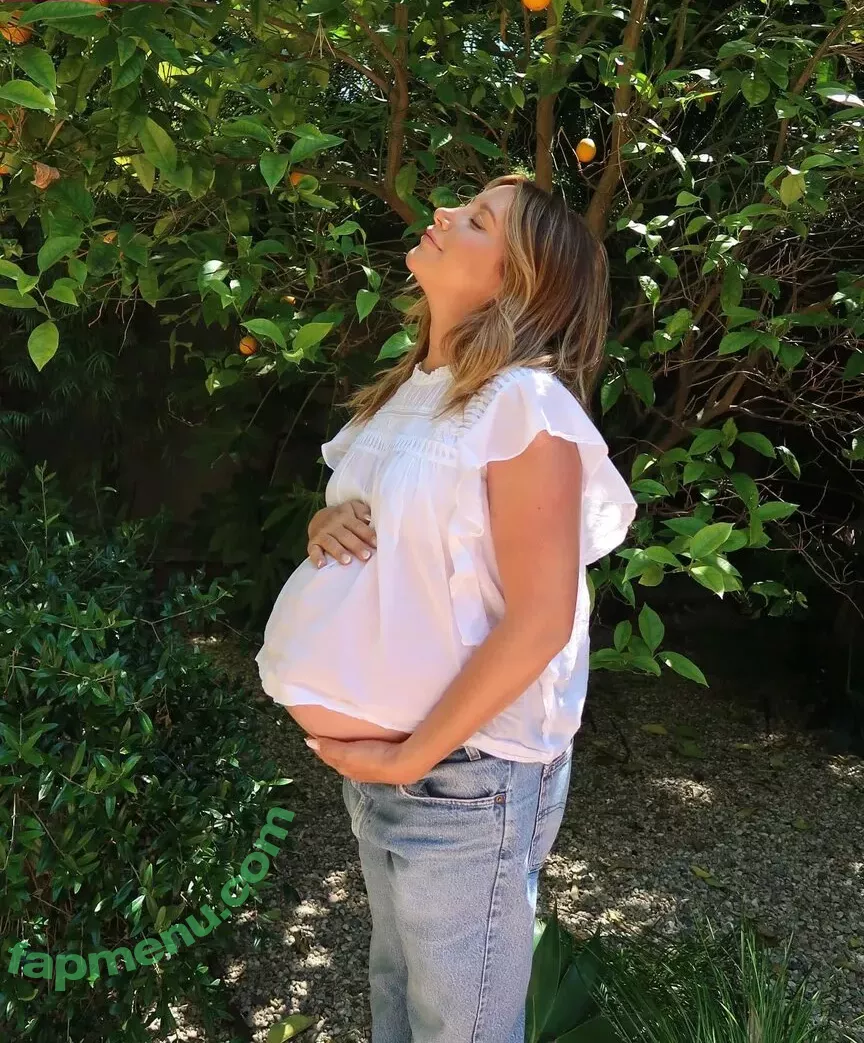 Ashley Tisdale nude photo #0499 (ashleytisdale)