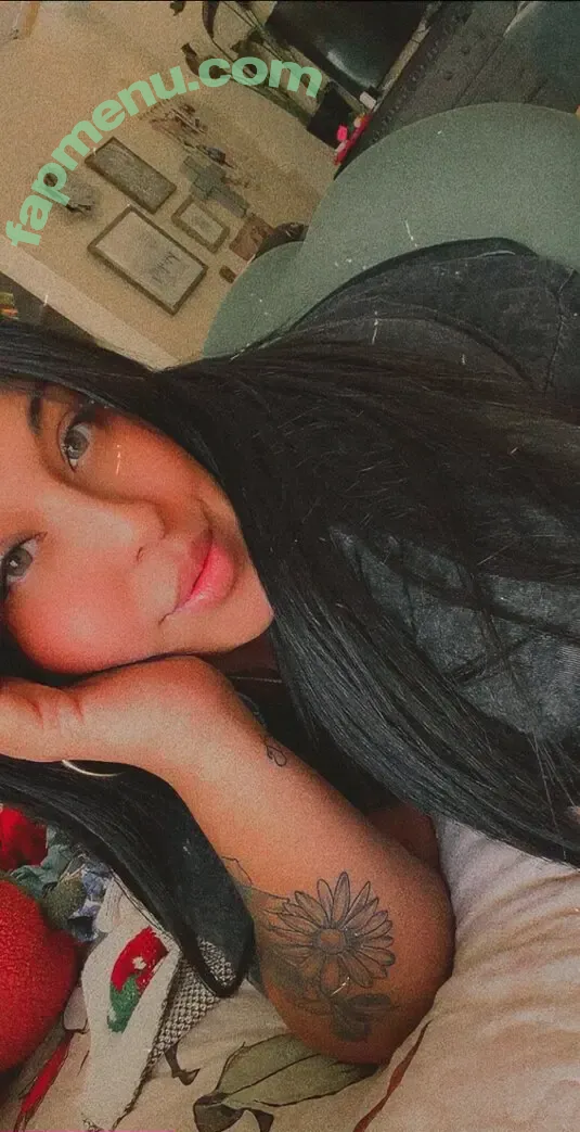 Ashleyashhhhh7 nude photo #0011 (Chelleyyylove13)