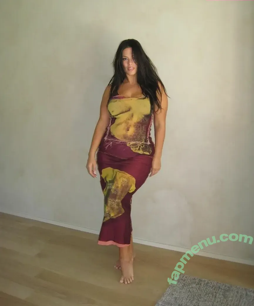 ashleygraham nude photo #0019 (ashleygraham)