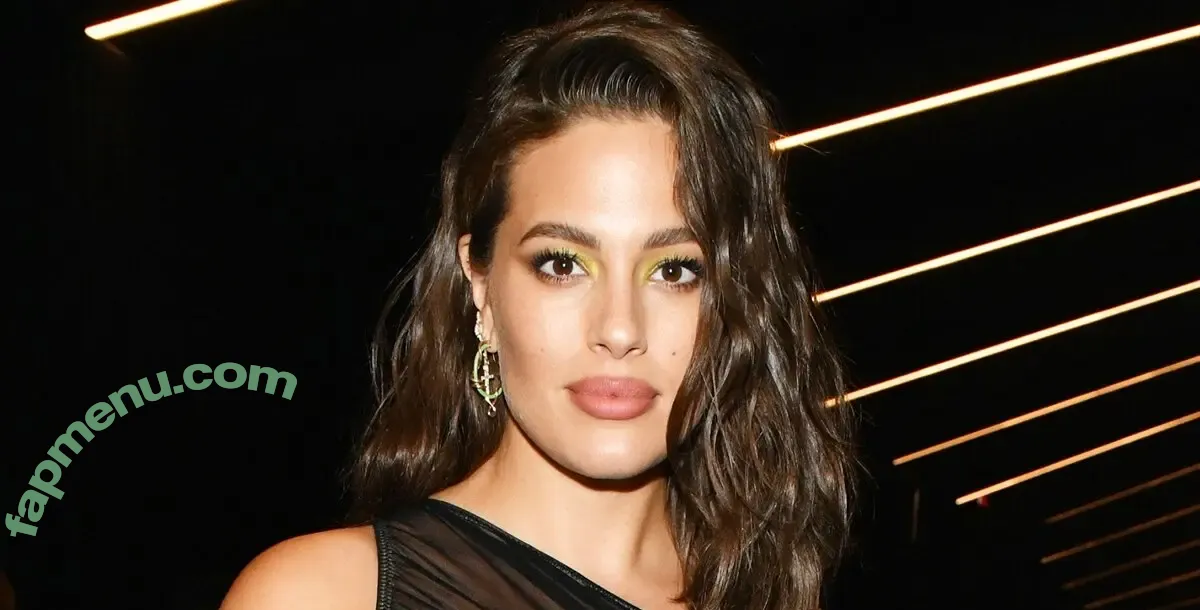 ashleygraham nude photo #0034 (ashleygraham)