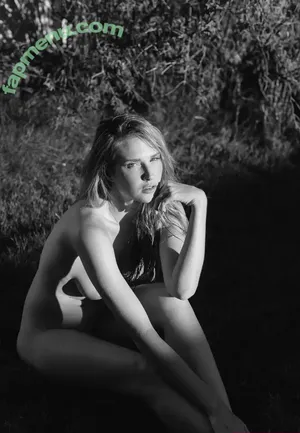 ashleylanexxx / priebusss nude photo #0064