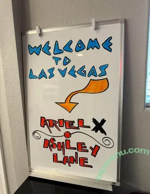 ashleylanexxx / priebusss nude photo #0089