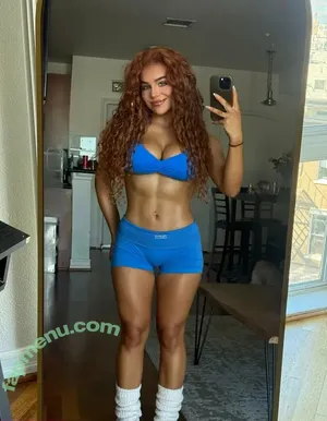 ashleyreneetv / theashleyreneee nude photo #0085