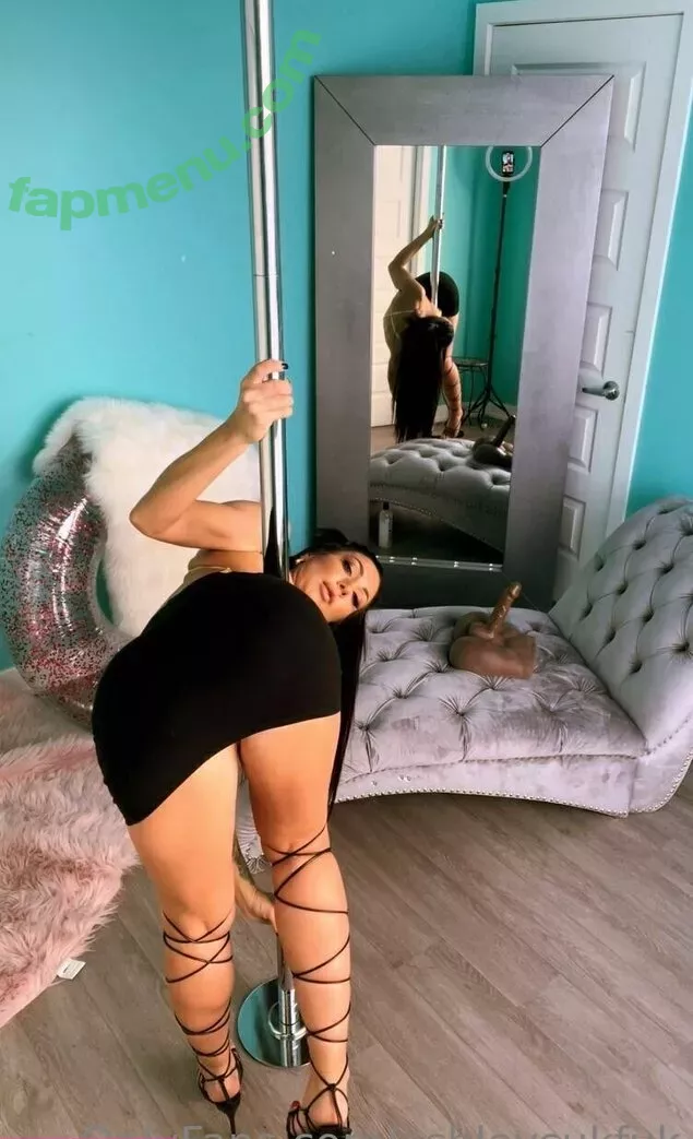 ashleysukfuk nude photo #1000 (valzzies)