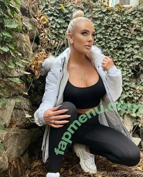 ashleywolfx nude photo #0075 (ashleywolfxo)