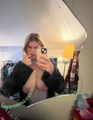 Ashlyn Allmann / Ashbash_Dandy / ashlyn.allman / bashbashbaby nude photo #0113