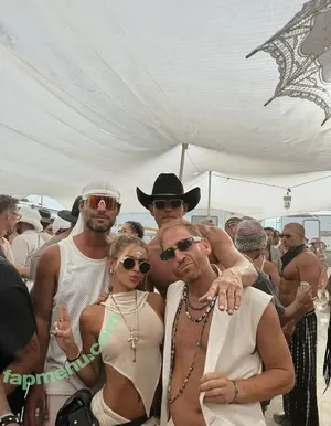 Ashlyn Sharp / blondie_ashlynnn nude photo #1117