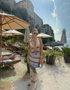 Ashlyn Sharp / blondie_ashlynnn nude photo #1127