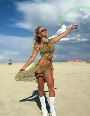 Ashlyn Sharp / blondie_ashlynnn nude photo #1129