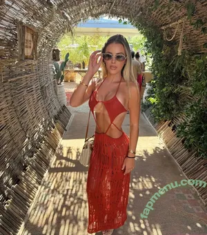 Ashlyn Sharp / blondie_ashlynnn nude photo #1144