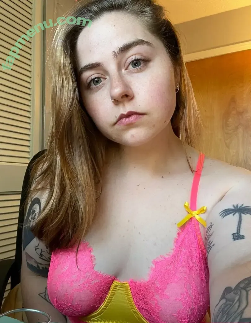 ashlyndakota nude photo #0021 (ashlyndakota111)