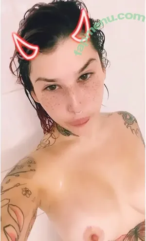 Ashlynnsasha / Ashyaelizabeth / BENICENATASHA / velvetangelsv nude photo #0048