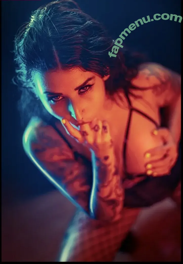 Ashlynnsasha nude photo #0003 (Ashyaelizabeth / BENICENATASHA / velvetangelsv)