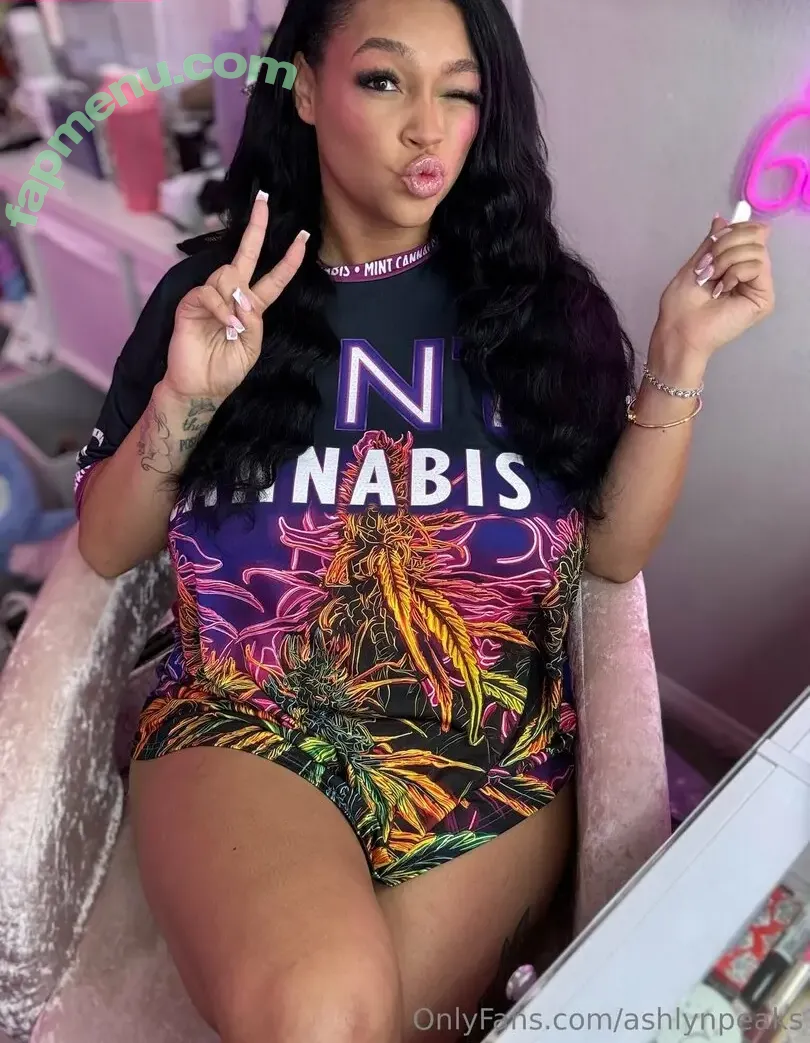 ashlynpeaks nude photo #0064 (ashlynpeaks)