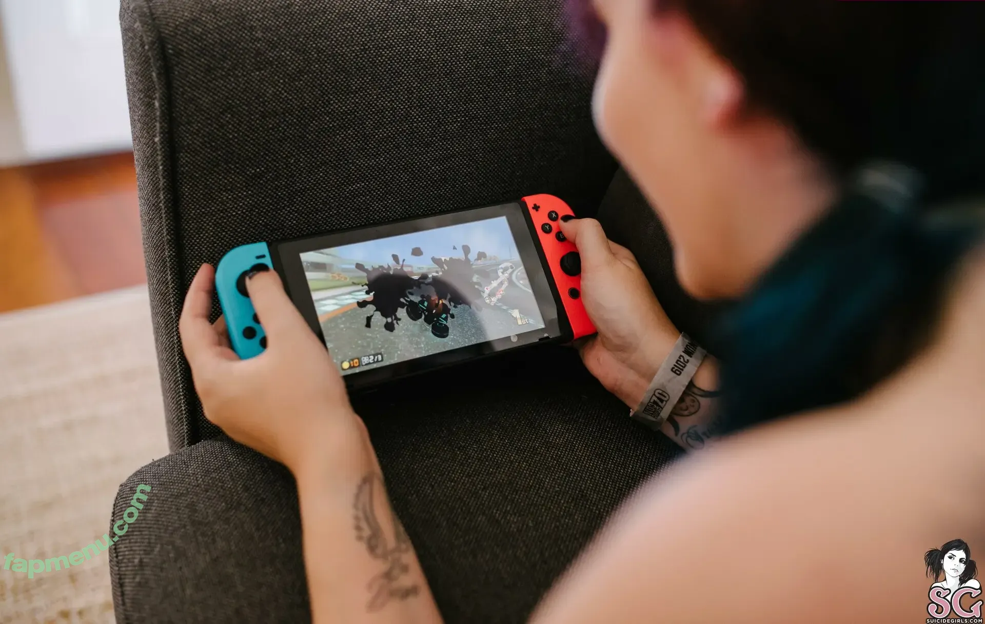 Ashsinns nude photo #0036 (ashesofsin / ashsins707)