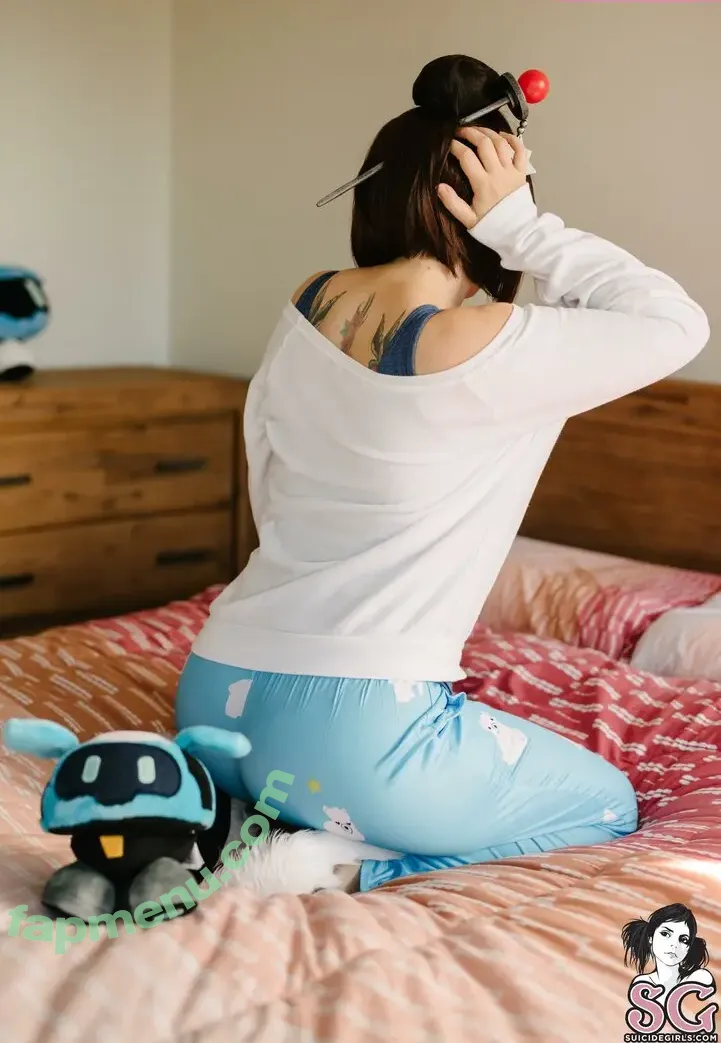 Ashsinns nude photo #0133 (ashesofsin / ashsins707)