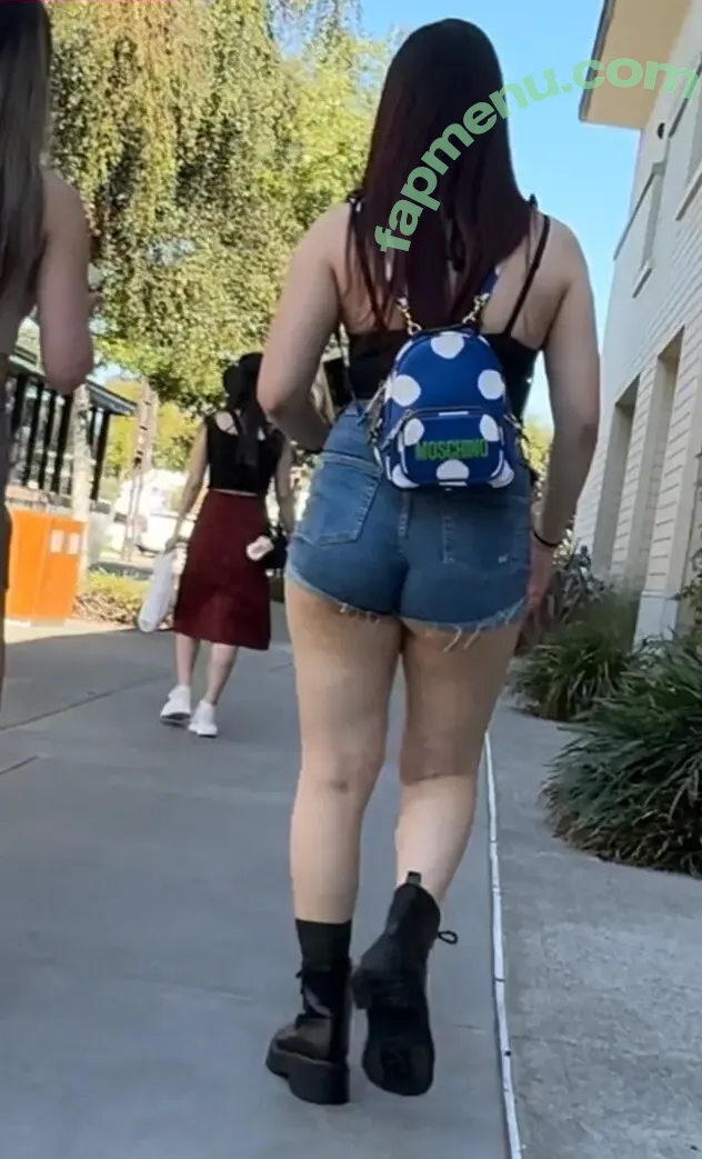 Asian Candids In The West nude photo #0002 (curvyasianbaddies)