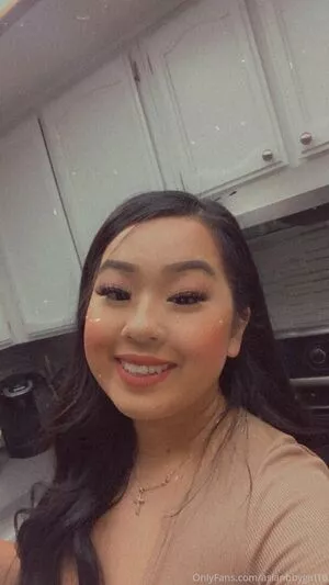 asianbbygirl18 / asianbbygirl__ nude photo #0010