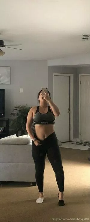 asianbbygirl18 / asianbbygirl__ nude photo #0016