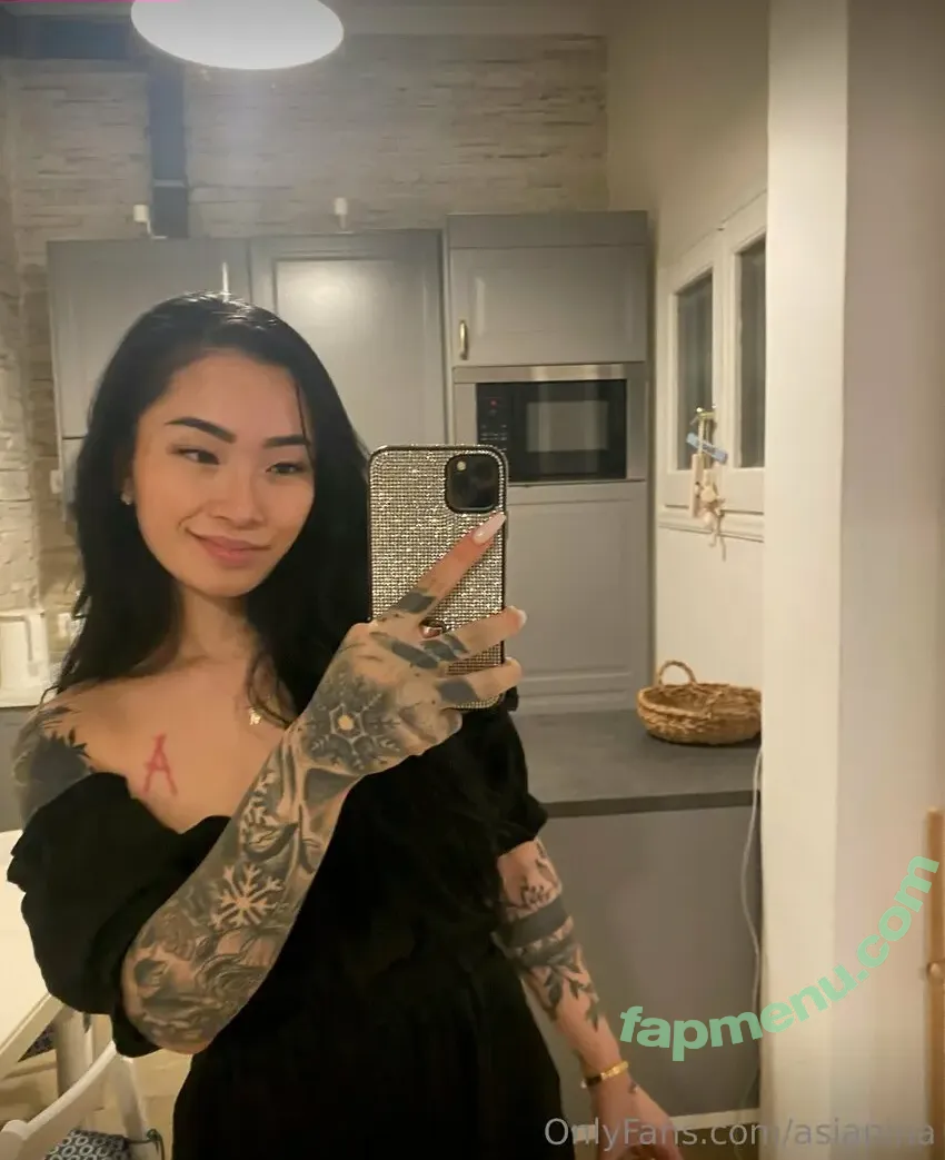 asianina nude photo #0100 (asianinaaa_)